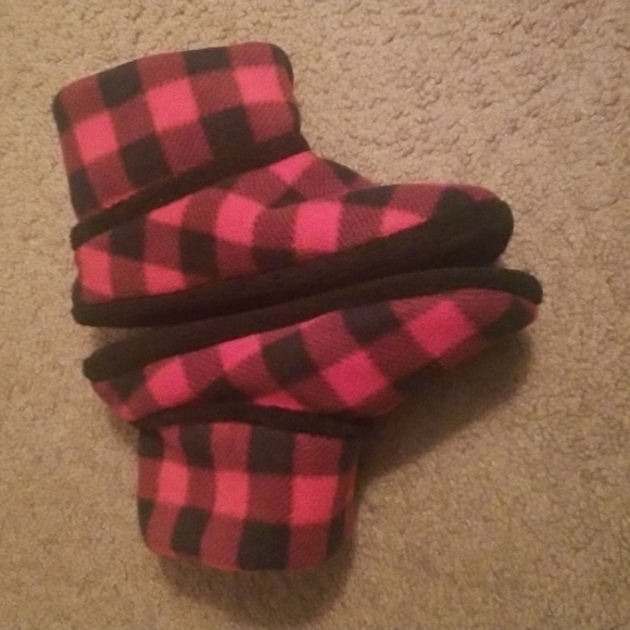 Buffalo check slippers - Picture 2 of 6